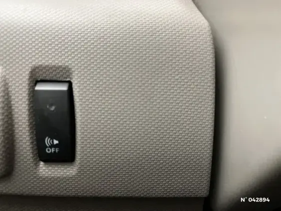 RENAULT ZOE - voiture d'occasion - Photo 14