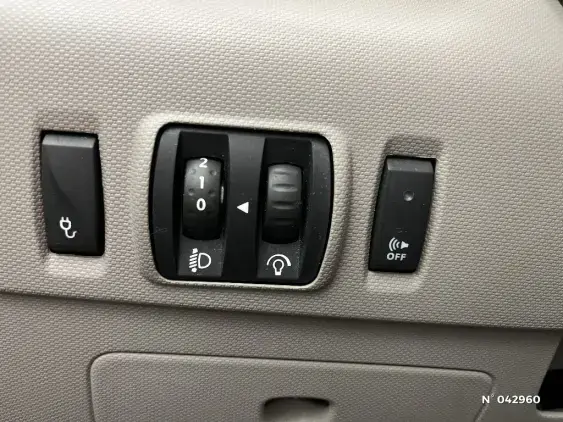 RENAULT ZOE - voiture d'occasion - Photo 15