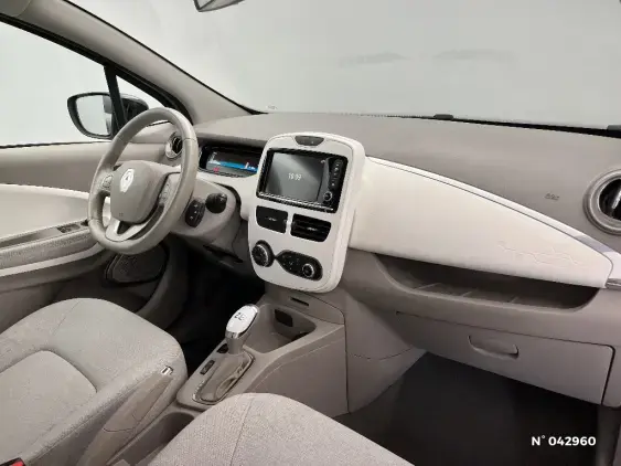 RENAULT ZOE - voiture d'occasion - Photo 10