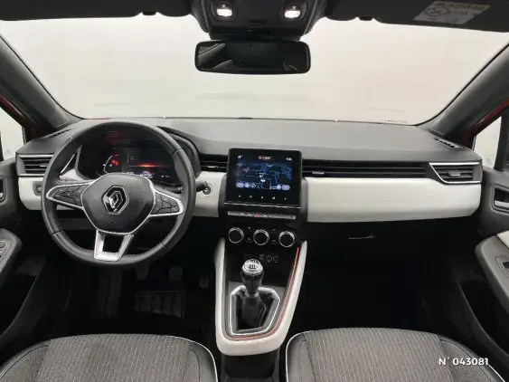 RENAULT CLIO V - voiture d'occasion - Photo 9