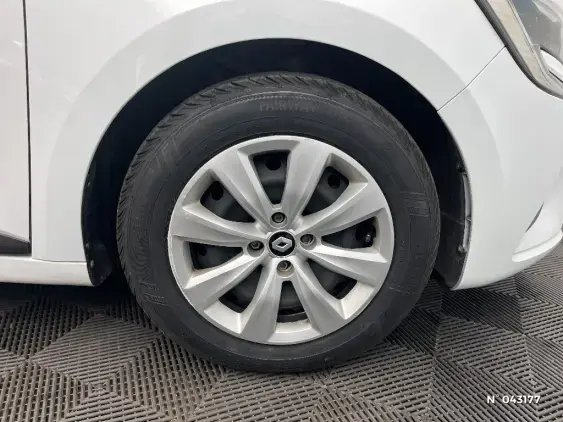 RENAULT CLIO V - voiture d'occasion - Photo 8