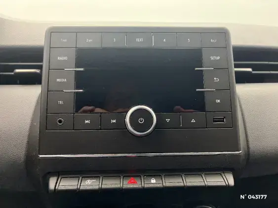 RENAULT CLIO V - voiture d'occasion - Photo 13