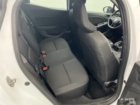 RENAULT CLIO V - voiture d'occasion - Photo 11