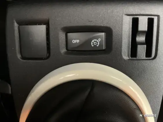 RENAULT TWINGO III - voiture d'occasion - Photo 14