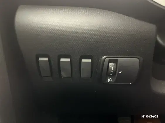 RENAULT TWINGO III - voiture d'occasion - Photo 15