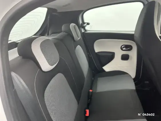 RENAULT TWINGO III - voiture d'occasion - Photo 11