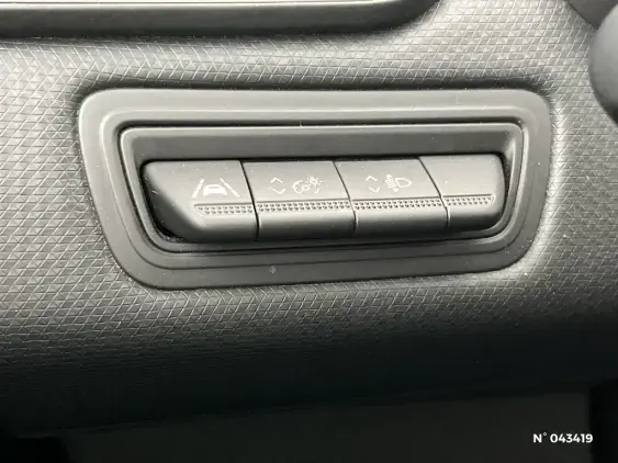 RENAULT CLIO V - voiture d'occasion - Photo 15