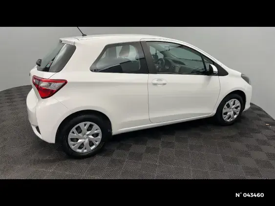 TOYOTA YARIS III - voiture d'occasion - Photo 5