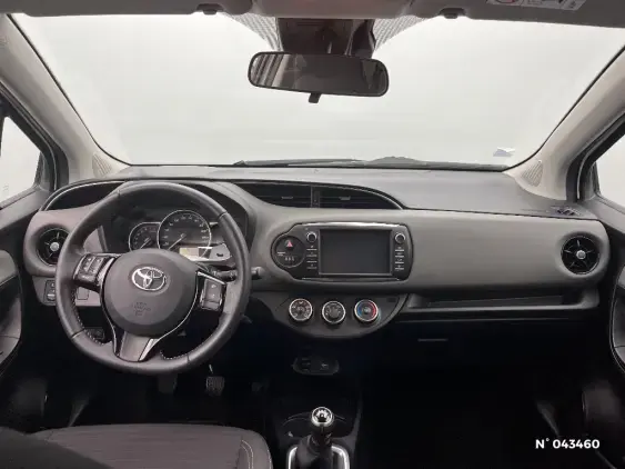 TOYOTA YARIS III - voiture d'occasion - Photo 9