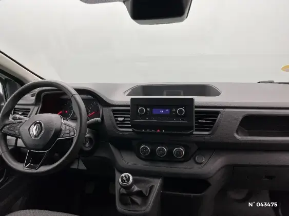 RENAULT TRAFIC FG III - voiture d'occasion - Photo 9