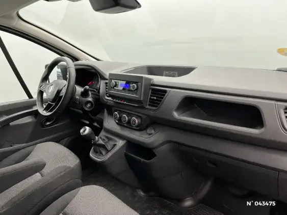 RENAULT TRAFIC FG III - voiture d'occasion - Photo 10