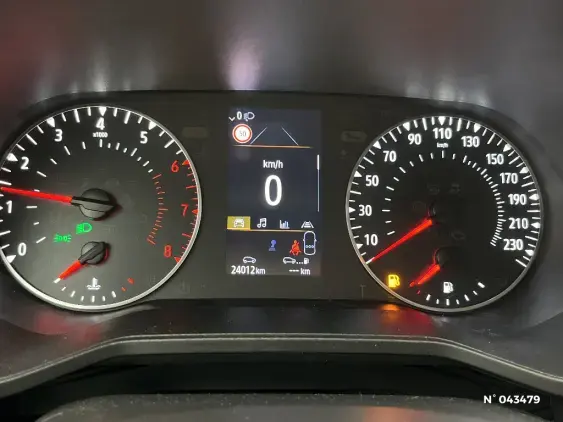 RENAULT CLIO V - voiture d'occasion - Photo 12