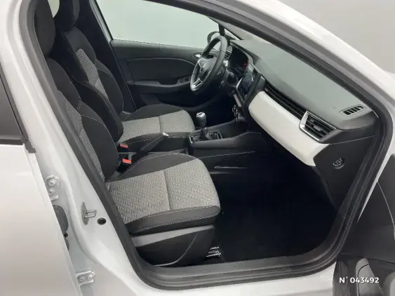 RENAULT CLIO V - voiture d'occasion - Photo 10