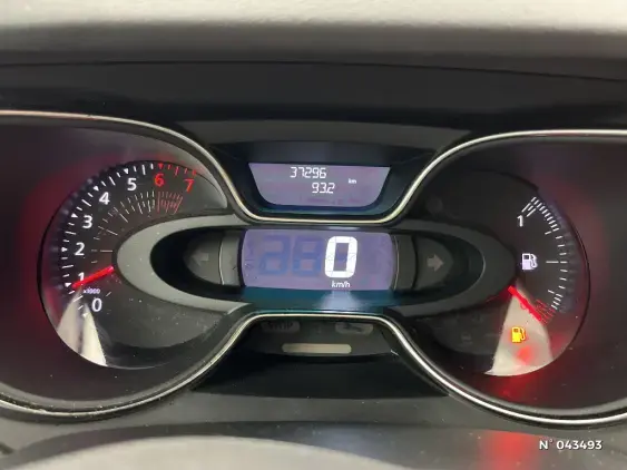 RENAULT CAPTUR - voiture d'occasion - Photo 12