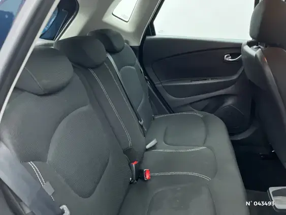 RENAULT CAPTUR - voiture d'occasion - Photo 11