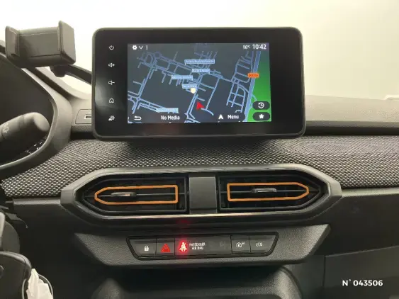 DACIA SANDERO III - voiture d'occasion - Photo 13