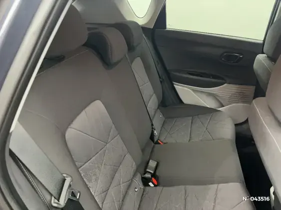 HYUNDAI BAYON - voiture d'occasion - Photo 11