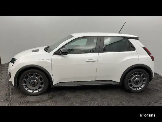 RENAULT 5 III - voiture d'occasion - Photo 2