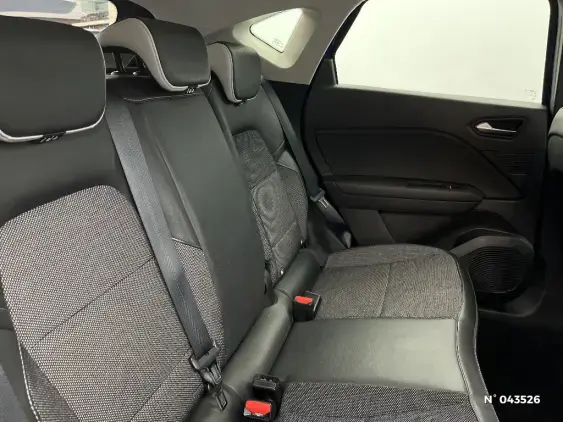 RENAULT CAPTUR II - voiture d'occasion - Photo 11