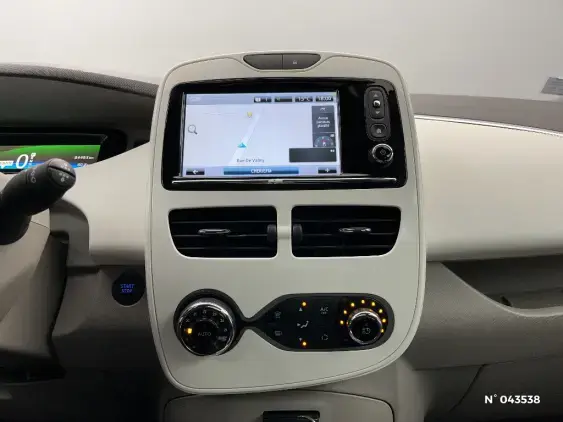 RENAULT ZOE - voiture d'occasion - Photo 13