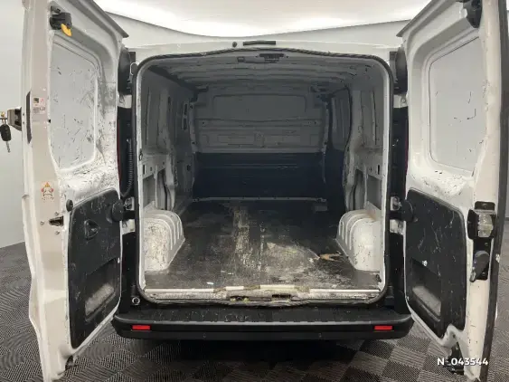 RENAULT TRAFIC FG III - voiture d'occasion - Photo 7