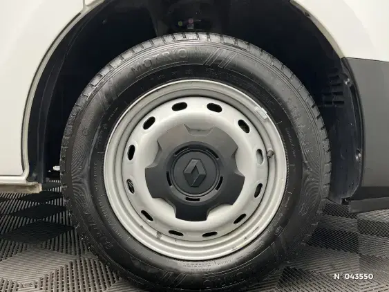 RENAULT TRAFIC FG III - voiture d'occasion - Photo 8