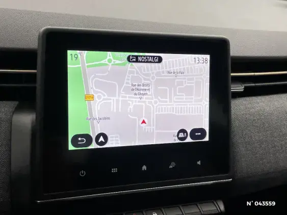 RENAULT CLIO V - voiture d'occasion - Photo 13