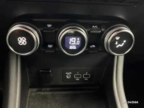 RENAULT CAPTUR II - voiture d'occasion - Photo 26