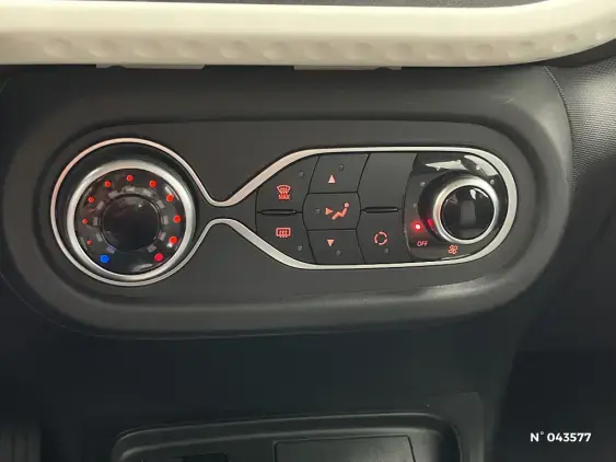RENAULT TWINGO ELECTRIQUE III - voiture d'occasion - Photo 14