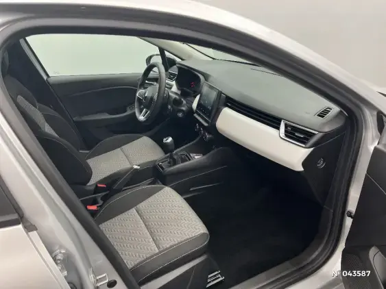 RENAULT CLIO V - voiture d'occasion - Photo 10