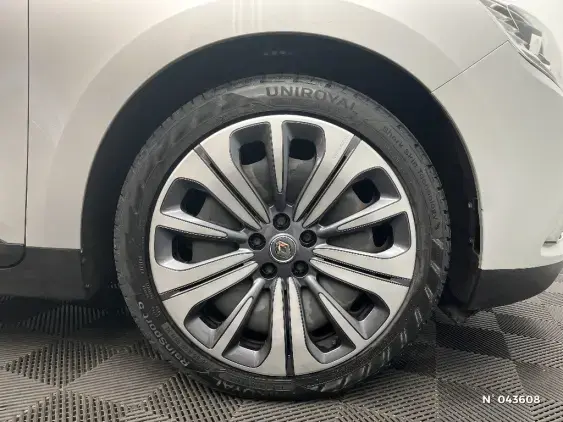 RENAULT SCENIC IV - voiture d'occasion - Photo 8