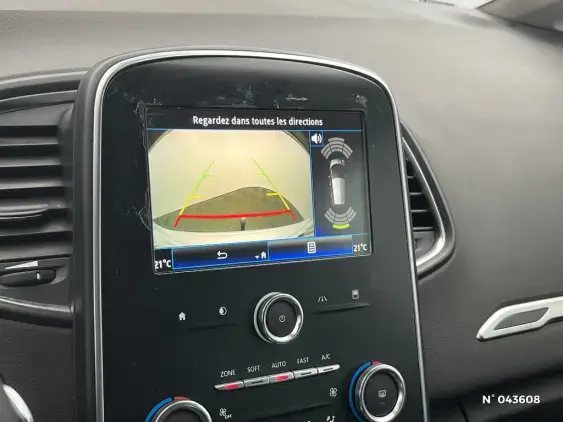 RENAULT SCENIC IV - voiture d'occasion - Photo 14