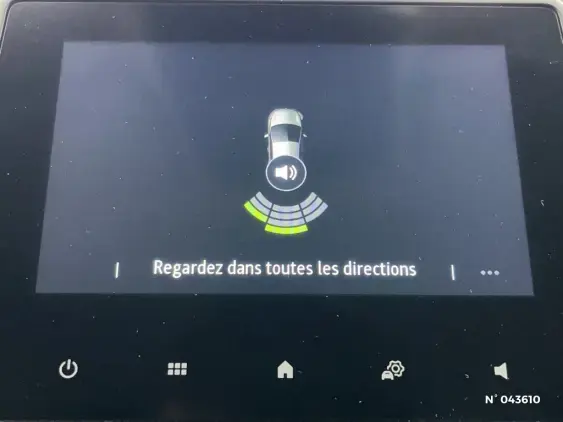 RENAULT CLIO V - voiture d'occasion - Photo 14