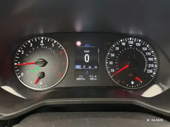 RENAULT CLIO V - voiture d'occasion - Photo 12