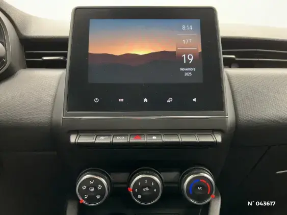 RENAULT CLIO V - voiture d'occasion - Photo 13