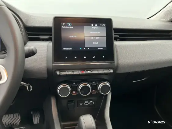 RENAULT CLIO V - voiture d'occasion - Photo 9