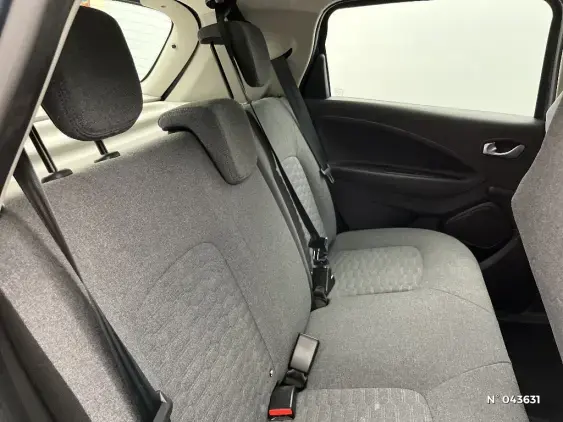 RENAULT ZOE - voiture d'occasion - Photo 11