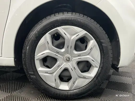 RENAULT TWINGO III - voiture d'occasion - Photo 8