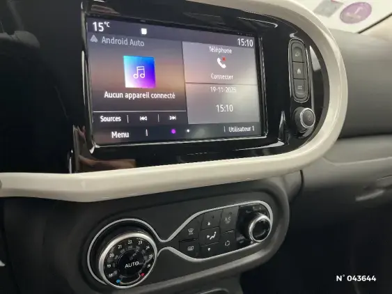 RENAULT TWINGO III - voiture d'occasion - Photo 13