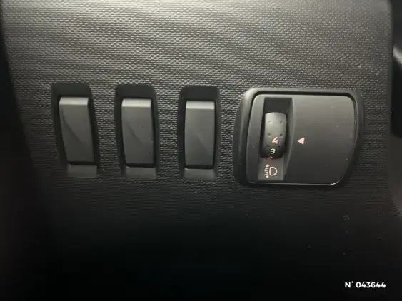 RENAULT TWINGO III - voiture d'occasion - Photo 15