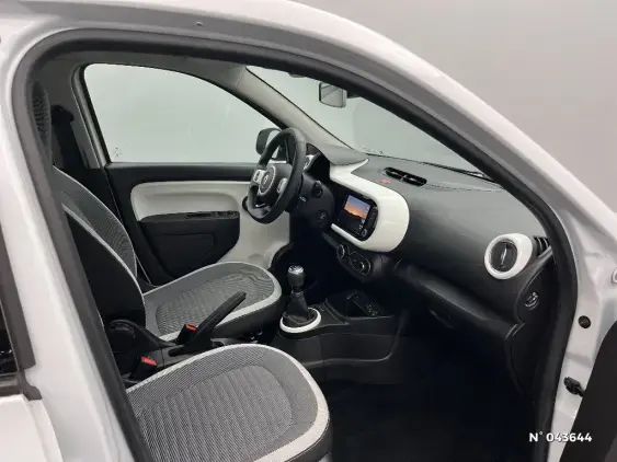 RENAULT TWINGO III - voiture d'occasion - Photo 10