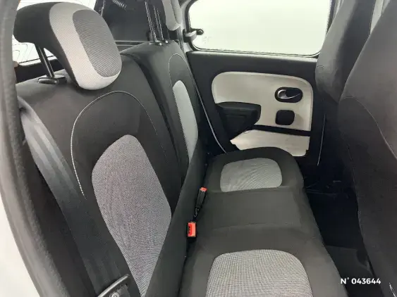 RENAULT TWINGO III - voiture d'occasion - Photo 11