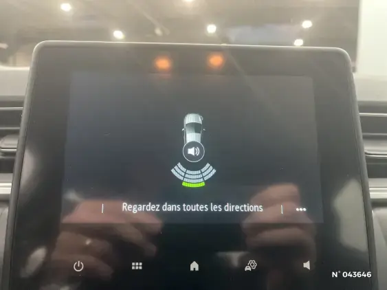 RENAULT CAPTUR II - voiture d'occasion - Photo 14