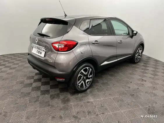 RENAULT CAPTUR - voiture d'occasion - Photo 4