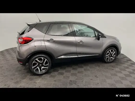 RENAULT CAPTUR - voiture d'occasion - Photo 5