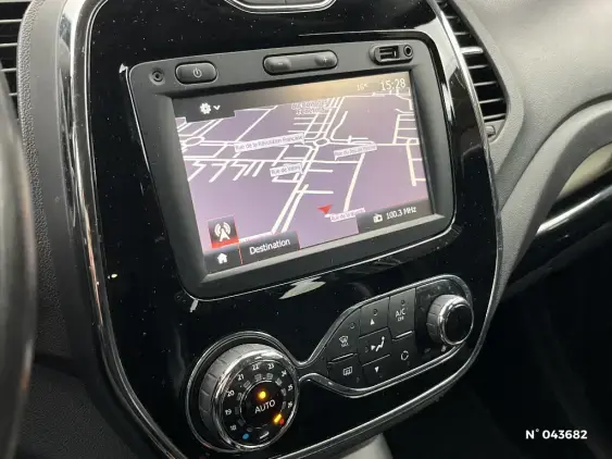 RENAULT CAPTUR - voiture d'occasion - Photo 13