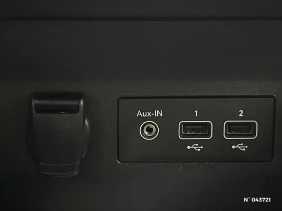 RENAULT CLIO V - voiture d'occasion - Photo 14