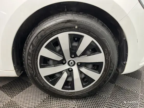 RENAULT CLIO V - voiture d'occasion - Photo 8