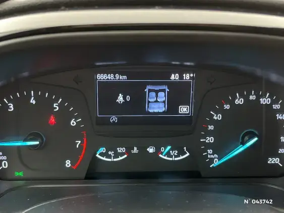 FORD FIESTA VII - voiture d'occasion - Photo 12