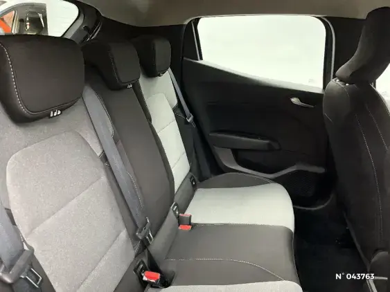 RENAULT CLIO V - voiture d'occasion - Photo 11